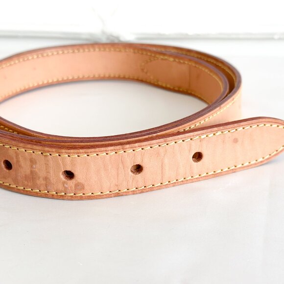 Louis Vuitton Baggy Shoulder Strap - Picture 4 of 16